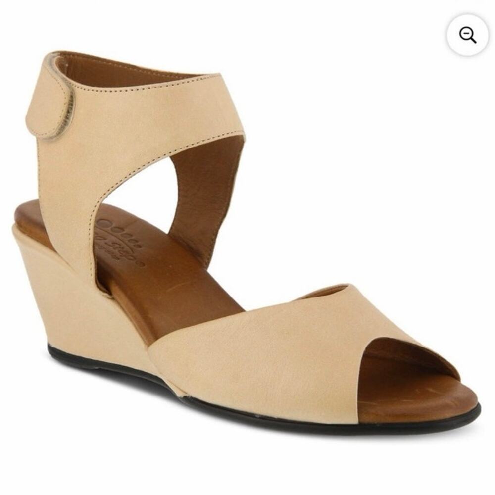 NIB Spring Step Sz 5 Beige Leather Marjory Wedge Heel Open Toe Summer Sandals
